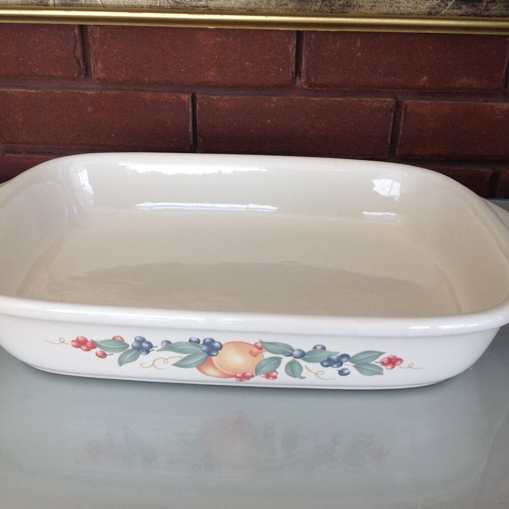 3 Qt. ( 9" x 13") Corelle Stoneware Baking Dish "Abundance Pattern"